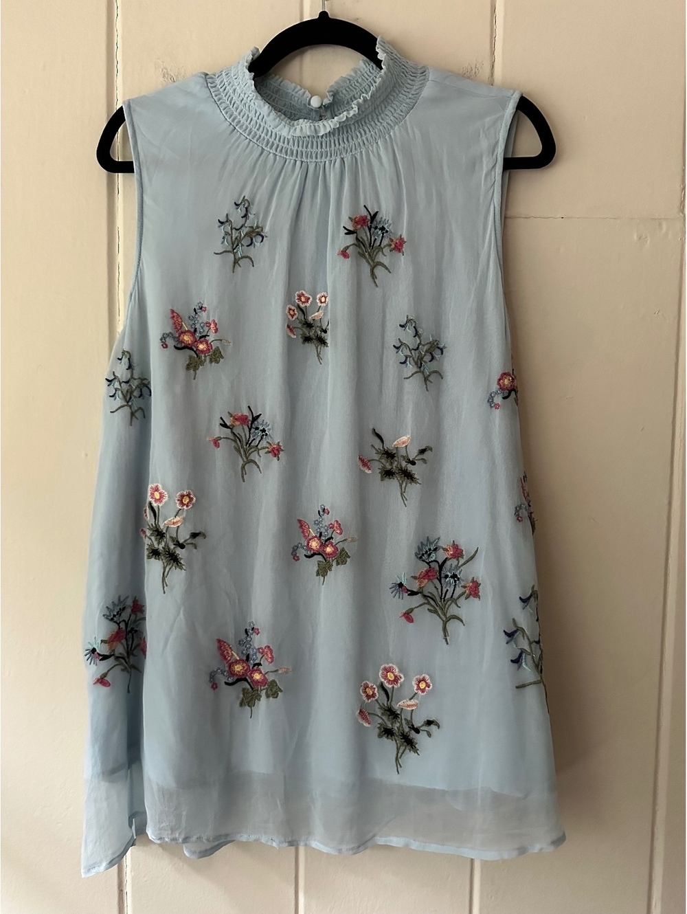 Sundance Altamira Floral Embroidered Tank Blouse Light Blue Mock Neck Size XL